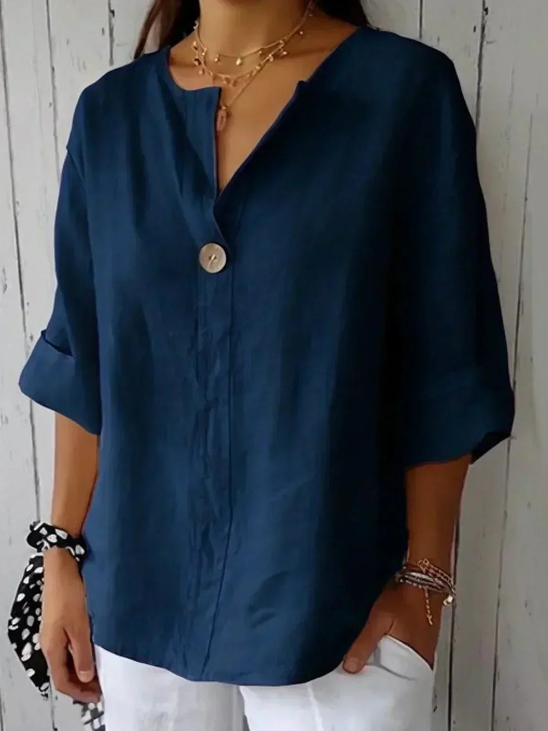 Zamma | Relaxed V Neck Top